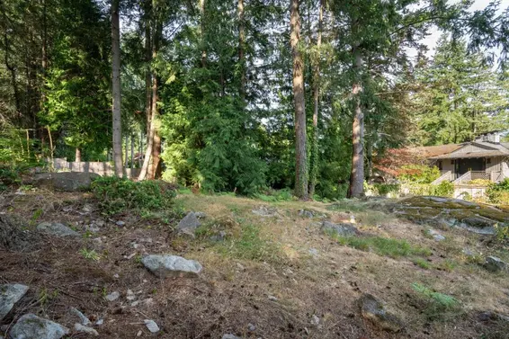 4415 Woodcrest Road, West Vancouver For Sale - image 33