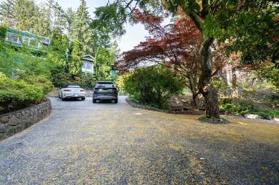 4415 Woodcrest Road, West Vancouver For Sale - image 36