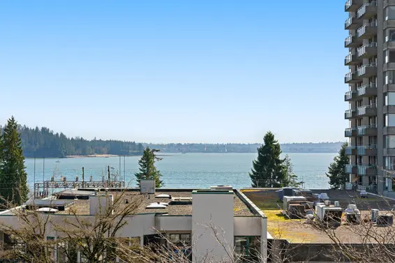 401 1765 Marine Drive, West Vancouver For Sale - image 2