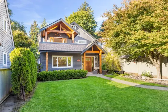 532 West 28Th Street, North Vancouver