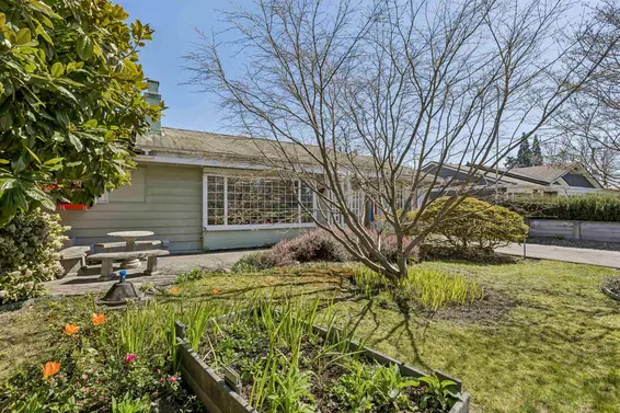 1222 Rosewood Crescent, North Vancouver