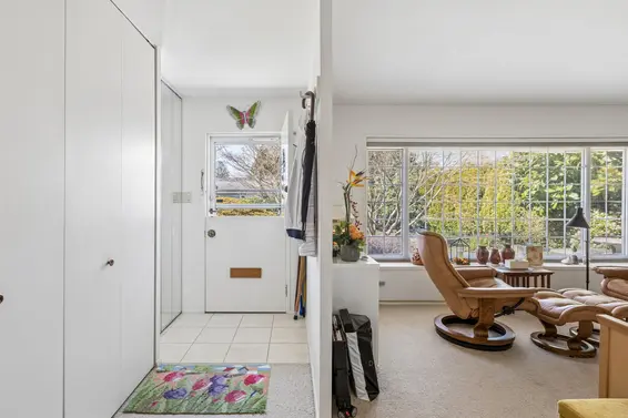 1222 Rosewood Crescent, North Vancouver For Sale - image 11