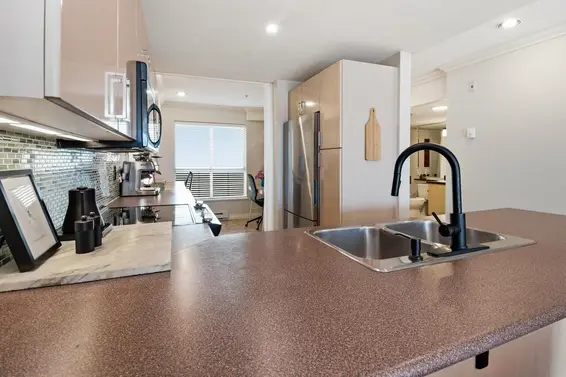 403 212 Lonsdale Avenue, North Vancouver For Sale - image 5