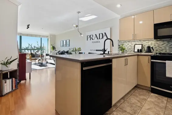 403 212 Lonsdale Avenue, North Vancouver For Sale - image 6