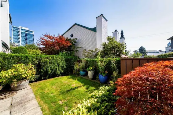 1 230 West 13Th Street, North Vancouver For Sale - image 3