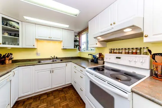 1 230 West 13Th Street, North Vancouver For Sale - image 8