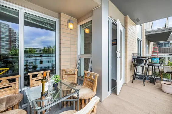 207 1288 Chesterfield Avenue, North Vancouver For Sale - image 10