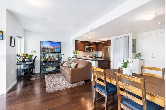 207 1288 Chesterfield Avenue, North Vancouver For Sale - image 11