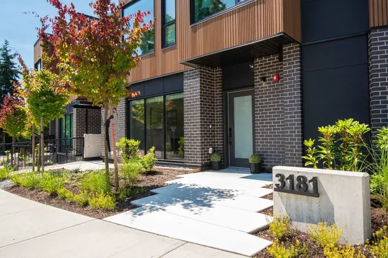 3181 Canfield Crescent, North Vancouver
