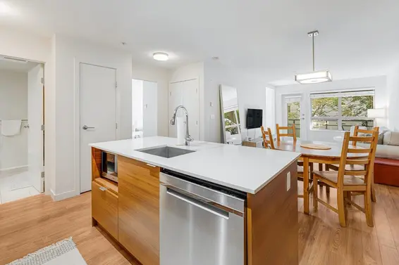 313 1677 Lloyd Avenue, North Vancouver For Sale - image 6