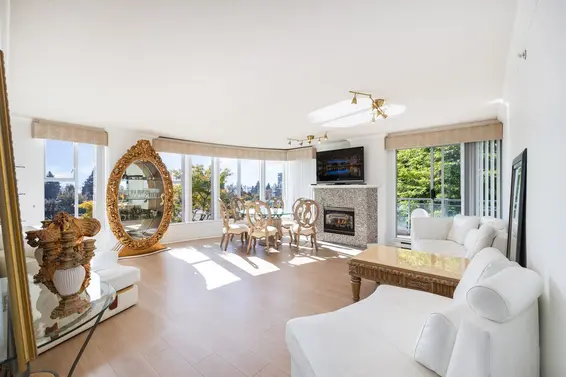 201 588 16th Street, West Vancouver For Sale - image 3