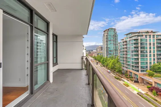 901 172 Victory Ship Way, North Vancouver For Sale - image 26