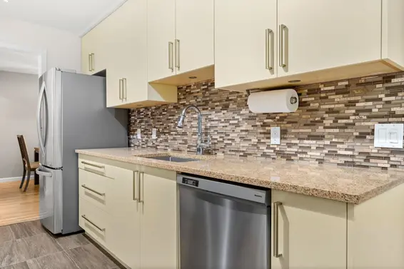 103 1144 Strathaven Drive, North Vancouver For Sale - image 11