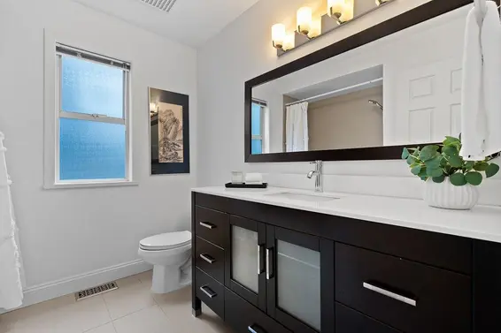 163 East St. James Road, North Vancouver For Sale - image 33