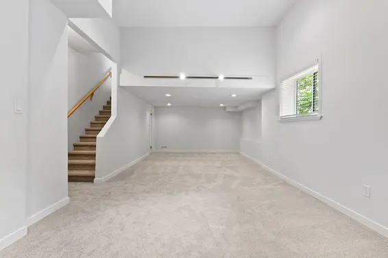 163 East St. James Road, North Vancouver For Sale - image 35