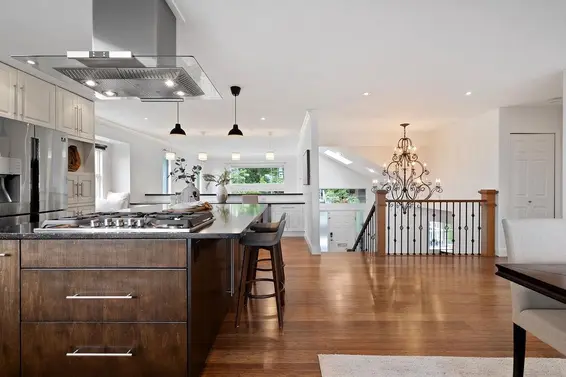 163 East St. James Road, North Vancouver For Sale - image 5