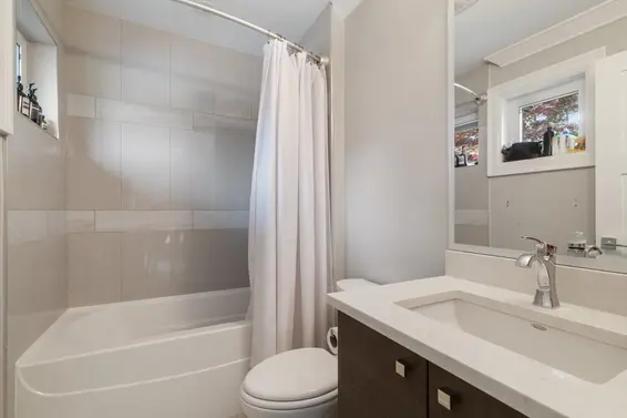 3365 Edgemont Boulevard, North Vancouver For Sale - image 19