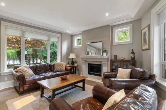 3365 Edgemont Boulevard, North Vancouver For Sale - image 7