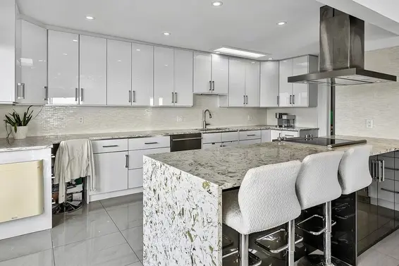 31 2216 Folkestone Way, West Vancouver For Sale - image 9