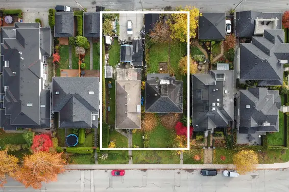 1632 Mahon Avenue, North Vancouver For Sale - image 2