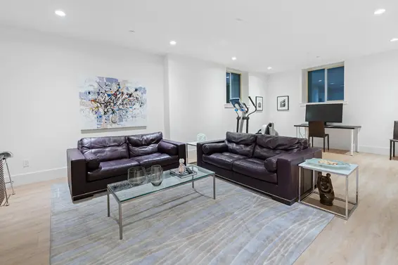 4062 Virginia Crescent, North Vancouver For Sale - image 34