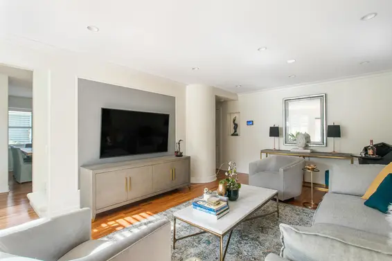 1645 St. Andrews Avenue, North Vancouver For Sale - image 13
