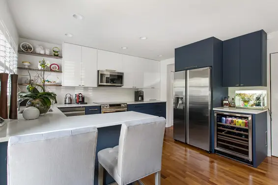 1645 St. Andrews Avenue, North Vancouver For Sale - image 7