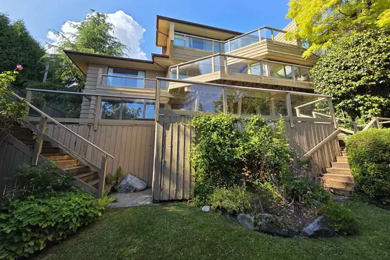3254 Mathers Avenue, West Vancouver