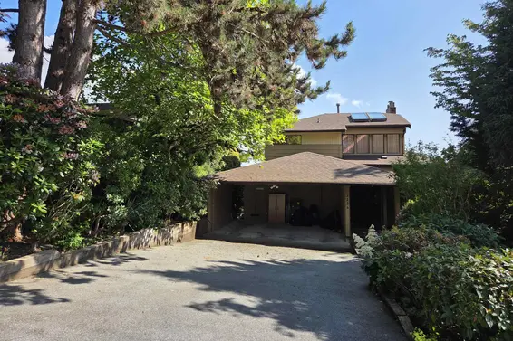 3254 Mathers Avenue, West Vancouver For Sale - image 2
