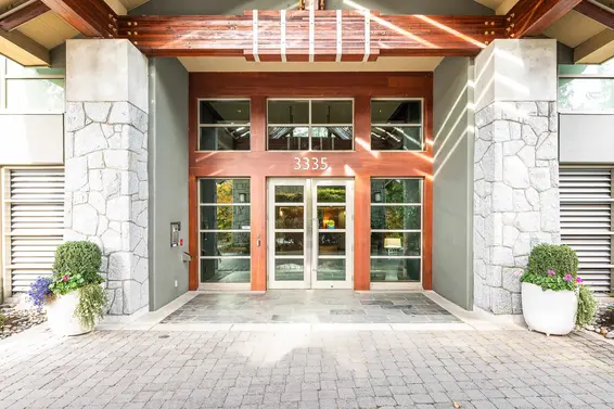 1101 3335 Cypress Place, West Vancouver For Sale - image 2