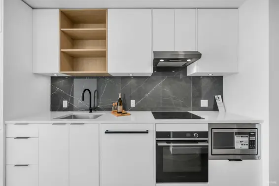 407 402 East 3 Street, North Vancouver For Sale - image 6