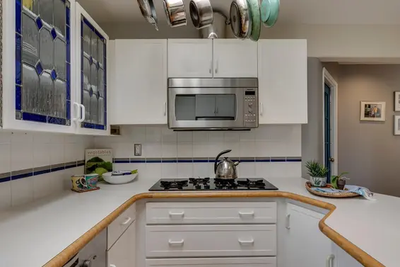 110 Oceanview Place, Lions Bay For Sale - image 16