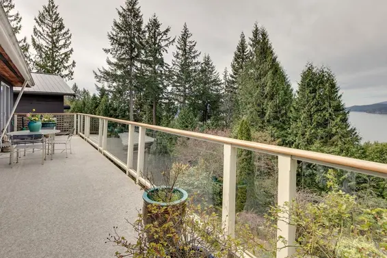 110 Oceanview Place, Lions Bay For Sale - image 8