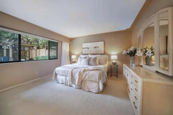 4710 Meadfeild Road, West Vancouver For Sale - image 15