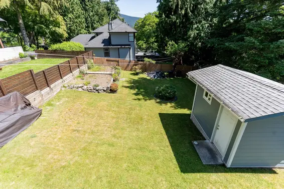 4370 Mountain Highway, North Vancouver For Sale - image 12