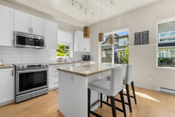 766 Orwell Street, North Vancouver For Sale - image 7