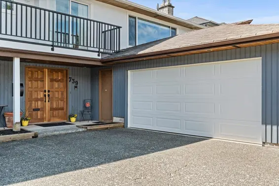 739 East 26th Street, North Vancouver For Sale - image 3