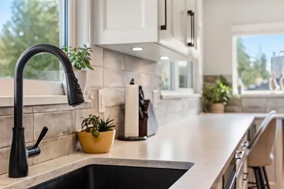 739 East 26th Street, North Vancouver For Sale - image 5