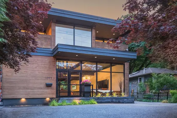 1777 Deep Cove Road, North Vancouver For Sale - image 12