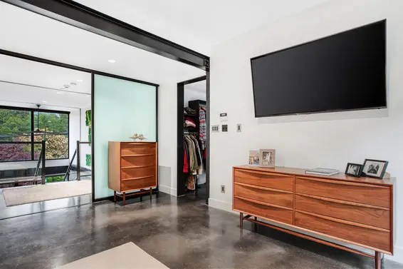 1777 Deep Cove Road, North Vancouver For Sale - image 14