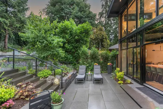 1777 Deep Cove Road, North Vancouver For Sale - image 25