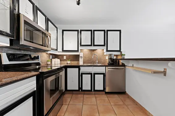 63 2212 Folkestone Way, West Vancouver For Sale - image 10