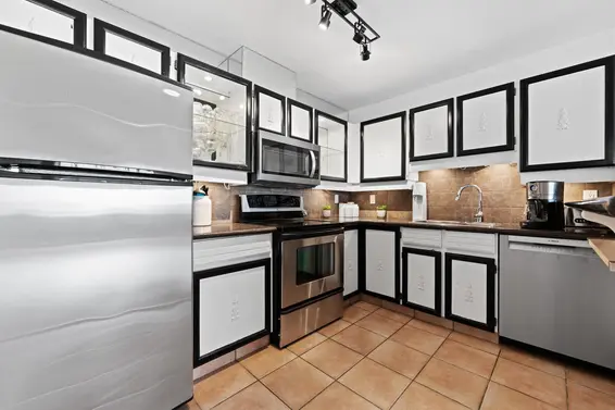 63 2212 Folkestone Way, West Vancouver For Sale - image 12