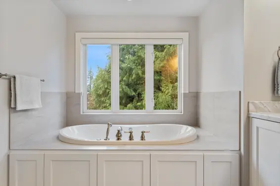 1029 Belmont Avenue, North Vancouver For Sale - image 17