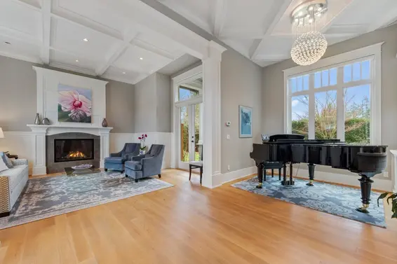 1029 Belmont Avenue, North Vancouver For Sale - image 3