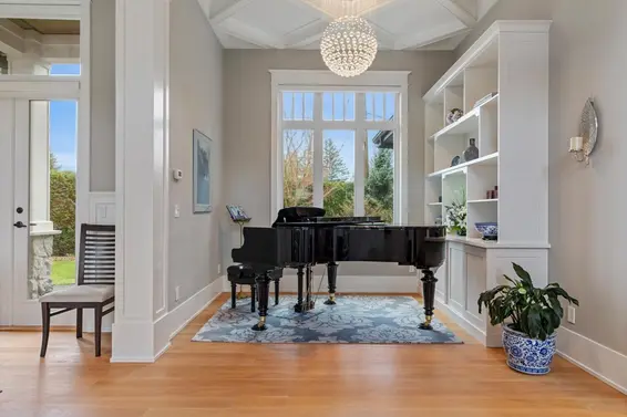 1029 Belmont Avenue, North Vancouver For Sale - image 4