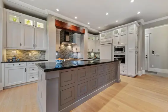 1029 Belmont Avenue, North Vancouver For Sale - image 9