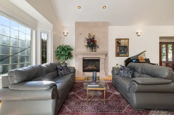 3169 Del Rio Drive, North Vancouver For Sale - image 2