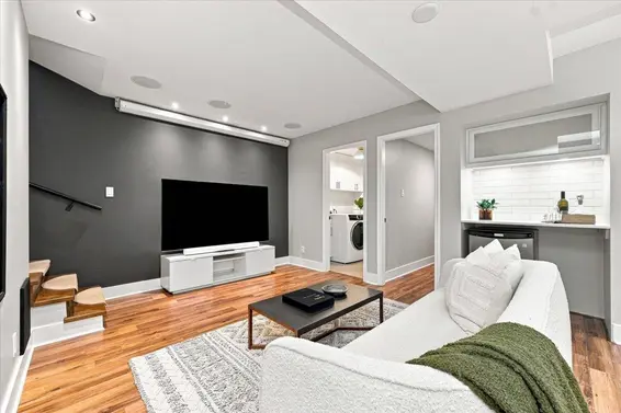 223 West 19th Street, North Vancouver For Sale - image 18