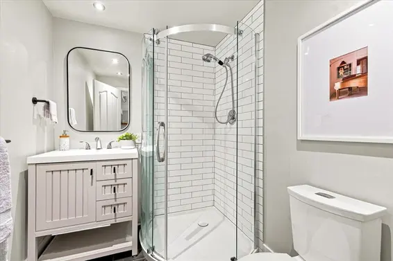 223 West 19th Street, North Vancouver For Sale - image 21